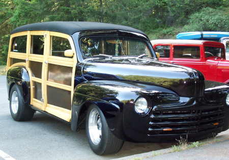 1946 Ford Super Deluxe Woody